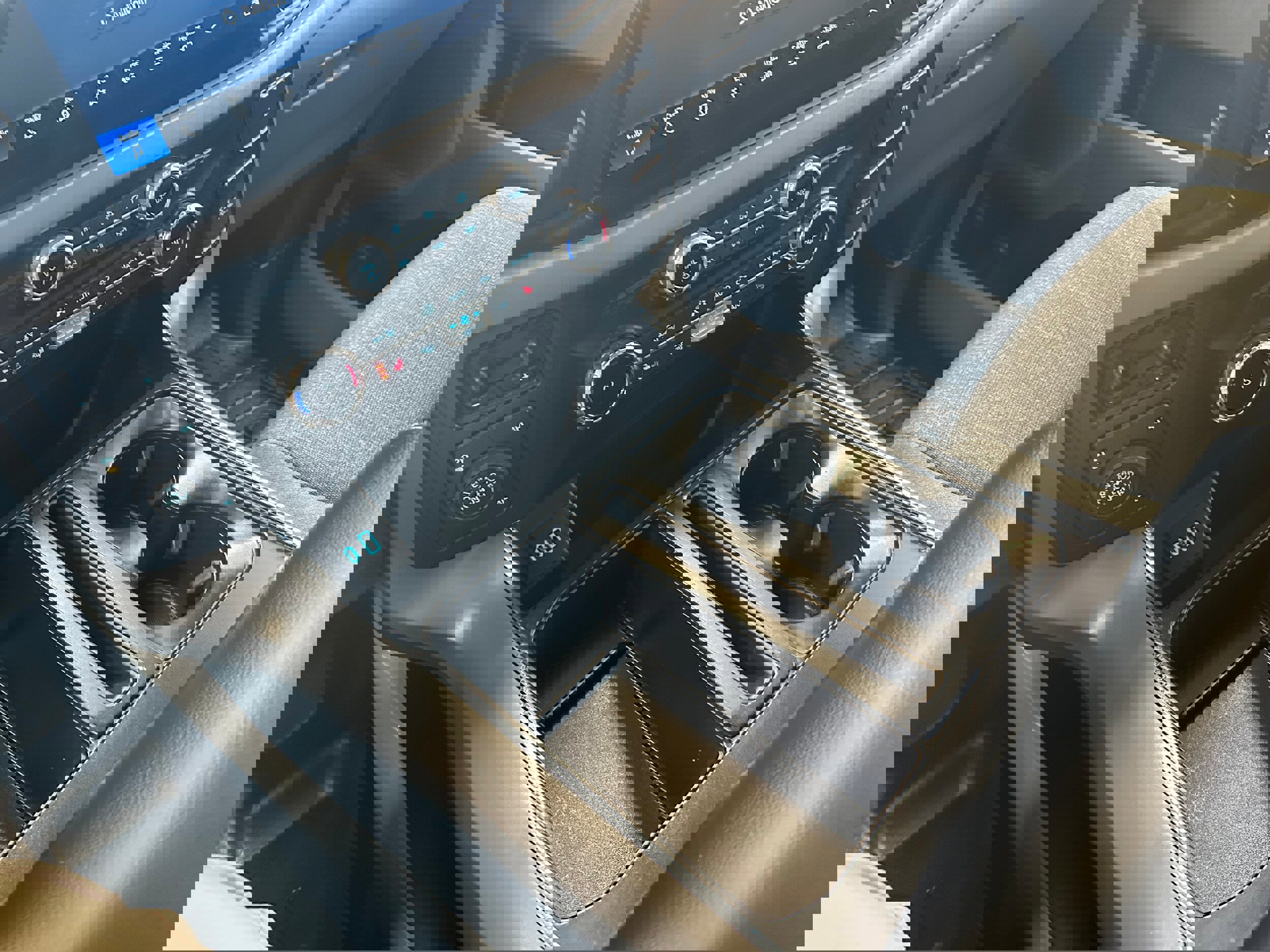 Used 2024 Ford F150 XLT w/ Equipment Group 302A MID image 19