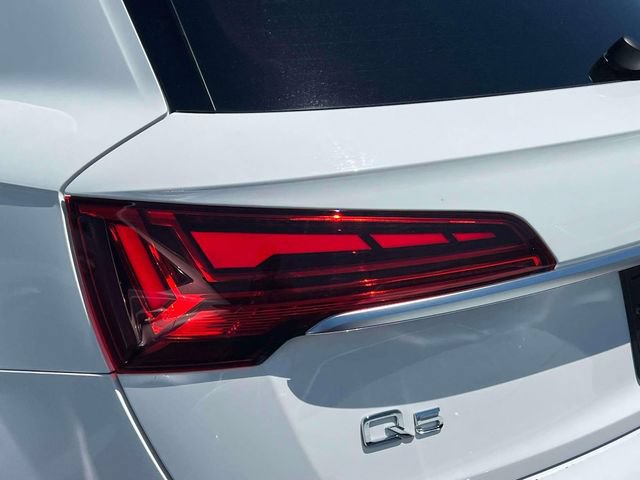 Used 2024 Audi Q5 2.0T Premium Plus AWD/4WD image 11