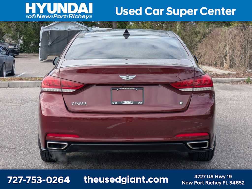 Used 2016 Hyundai Genesis 3.8 w/ Option Group 02 RWD image 4