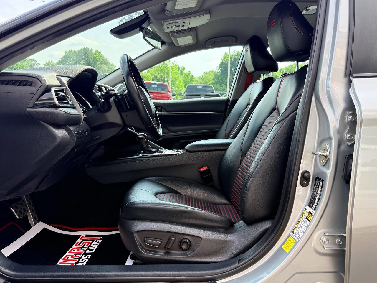 Used 2020 Toyota Camry TRD FWD image 18