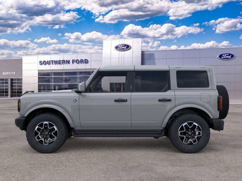 New 2026 Ford Bronco Outer Banks AWD/4WD image 3
