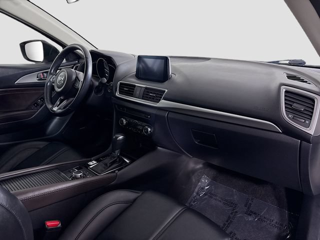 Used 2018 MAZDA MAZDA3 Touring FWD image 29