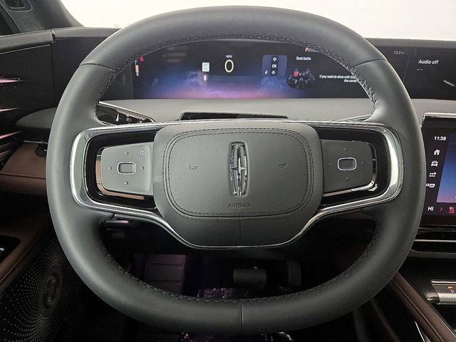 New 2026 Lincoln Nautilus Reserve image 18