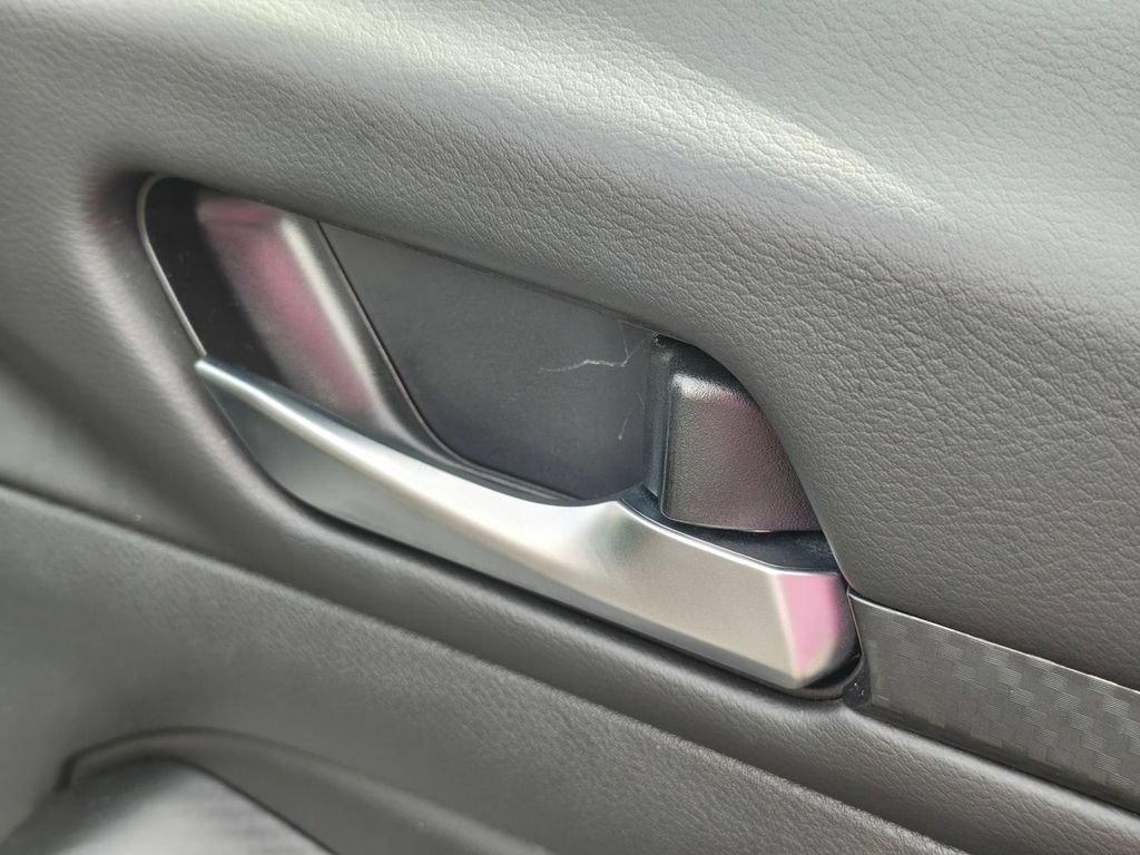 Used 2024 Nissan Altima 2.5 SV FWD image 29