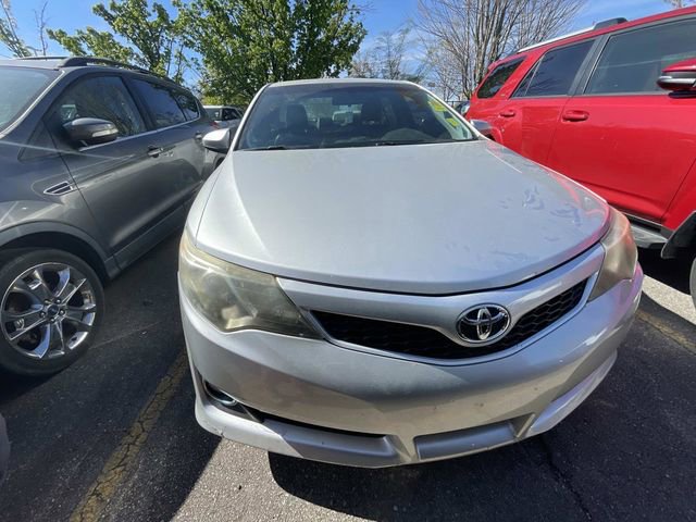 Used 2013 Toyota Camry SE image 6