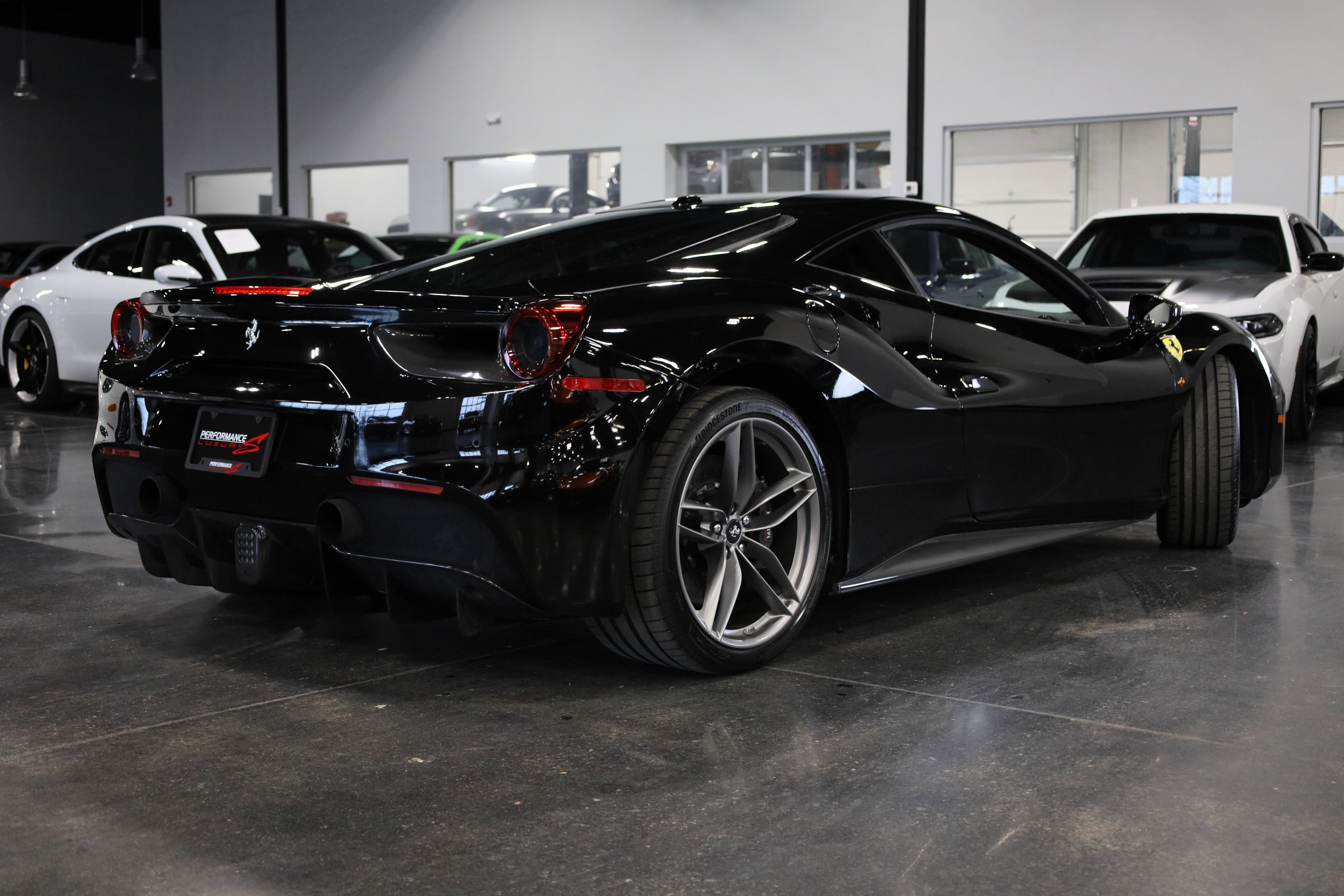 Used 2016 Ferrari 488 GTB image 7