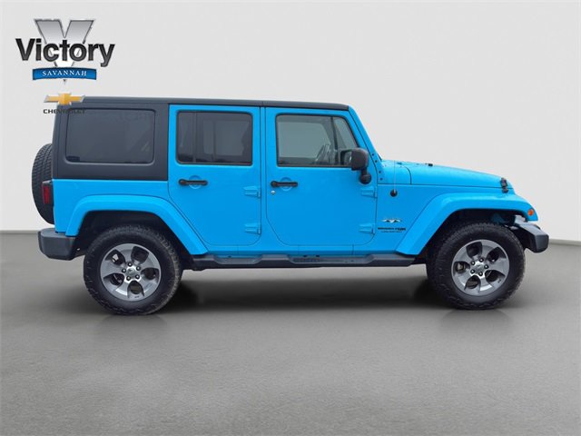 Used 2018 Jeep Wrangler Unlimited Sahara w/ Connectivity Group image 8