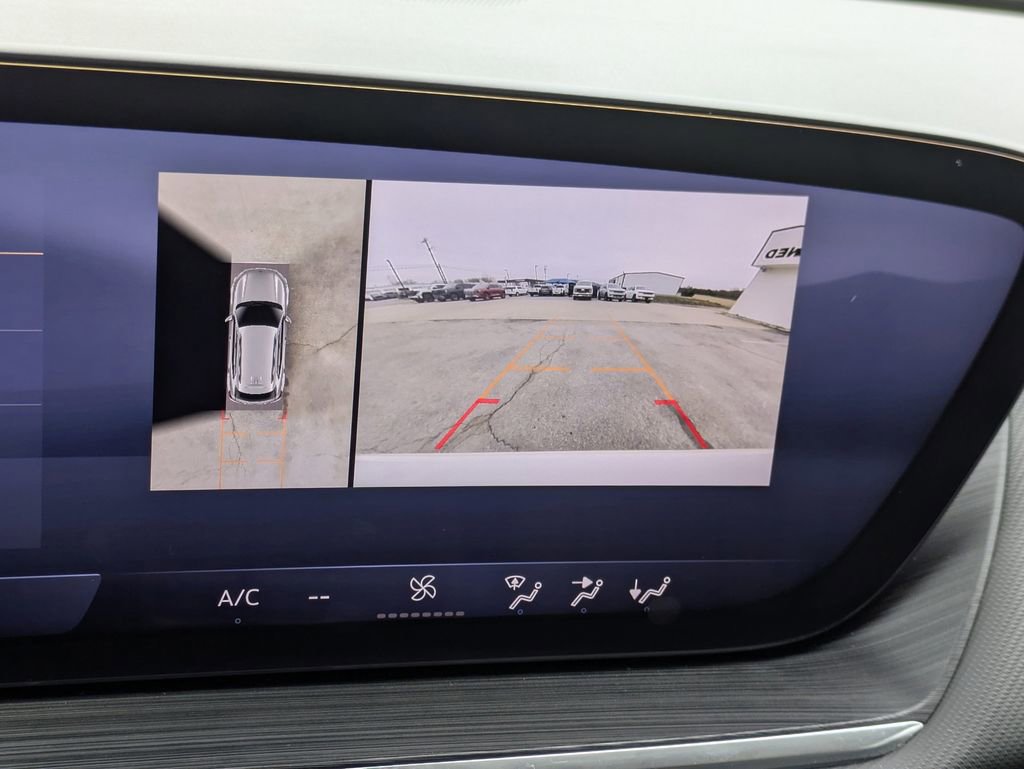 Used 2025 Buick Envision Preferred image 18