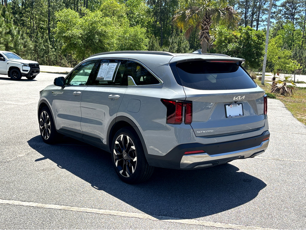 Used 2024 Kia Sorento EX w/ Panoramic Sunroof Package image 36
