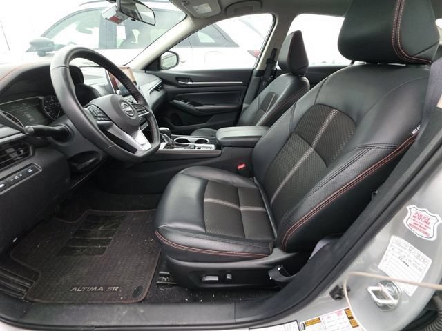 Used 2025 Nissan Altima 2.5 SR AWD/4WD image 6