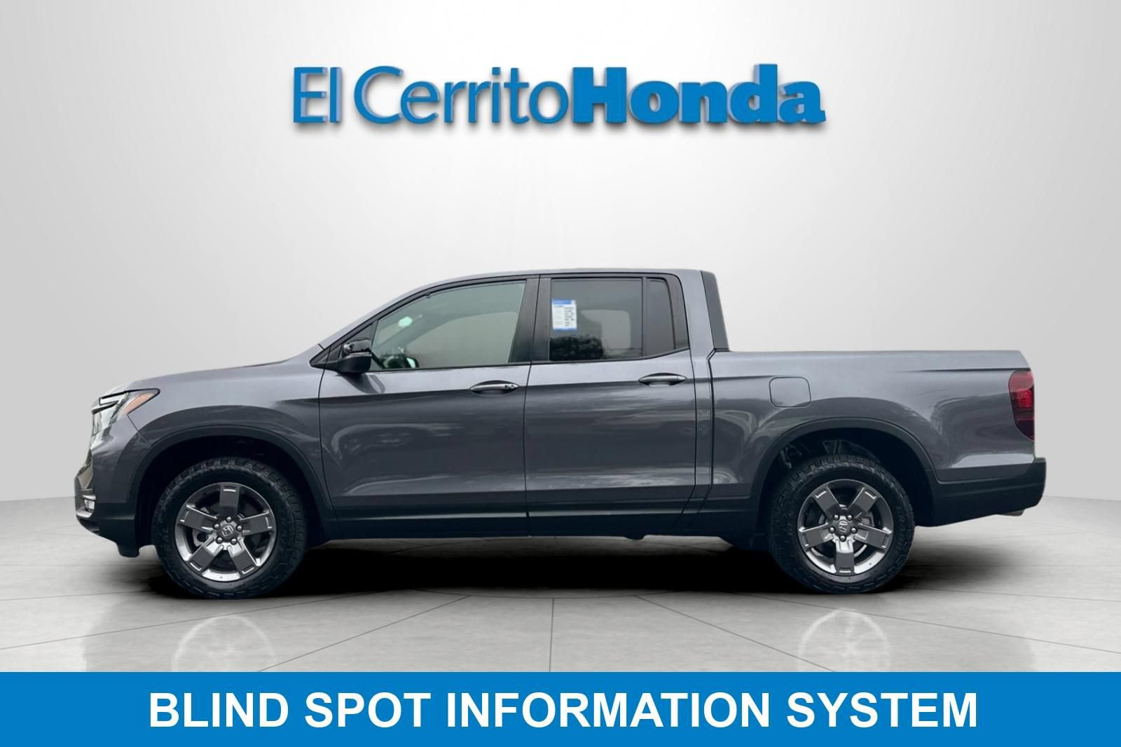 Certified 2025 Honda Ridgeline TrailSport image 6