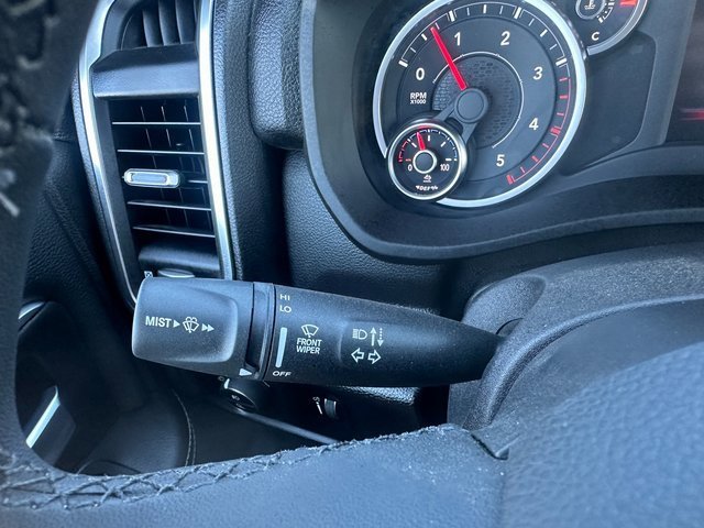 Used 2023 RAM 3500 Big Horn image 37