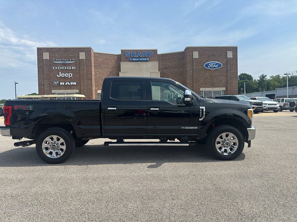 Used 2017 Ford F250 Lariat w/ Chrome Package AWD/4WD image 5