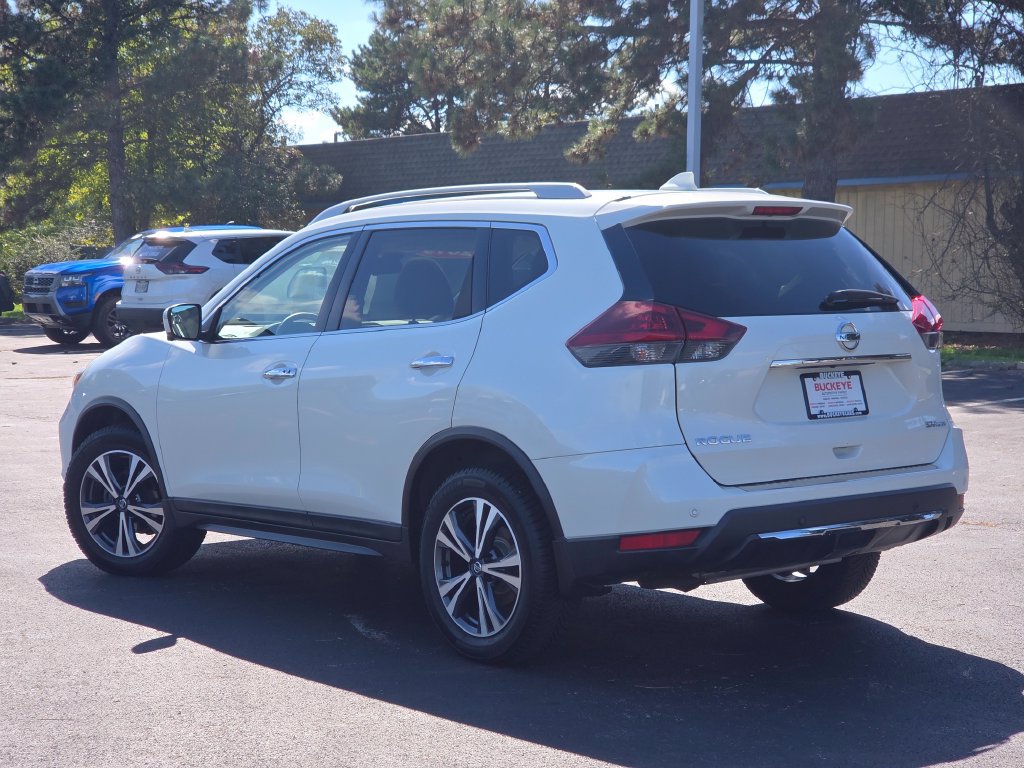 Used 2019 Nissan Rogue SV w/ Sun & Sound Touring Package AWD/4WD image 23