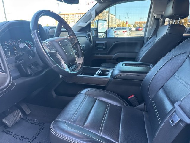 Used 2019 GMC Sierra 3500 Denali w/ Duramax Plus Package image 9