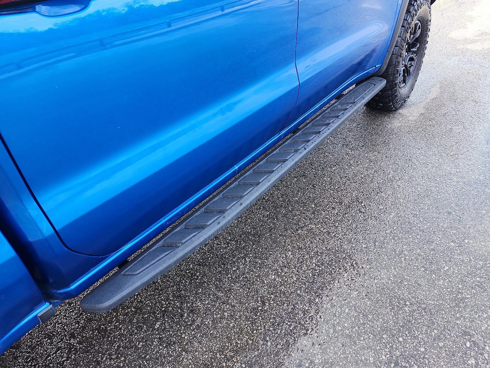 Used 2023 Chevrolet Silverado 1500 ZR2 w/ Technology Package image 7