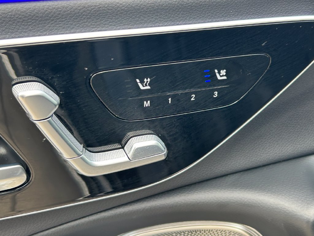 Used 2024 Mercedes-Benz E 350 4MATIC Sedan image 25