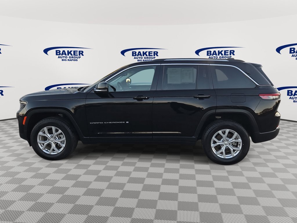 Used 2023 Jeep Grand Cherokee Limited image 7