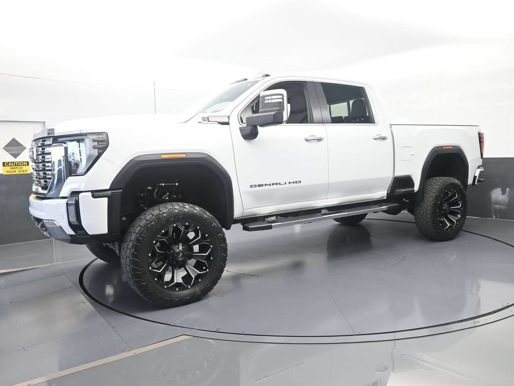 Used 2024 GMC Sierra 2500 Denali w/ Denali Reserve Package AWD/4WD image 2