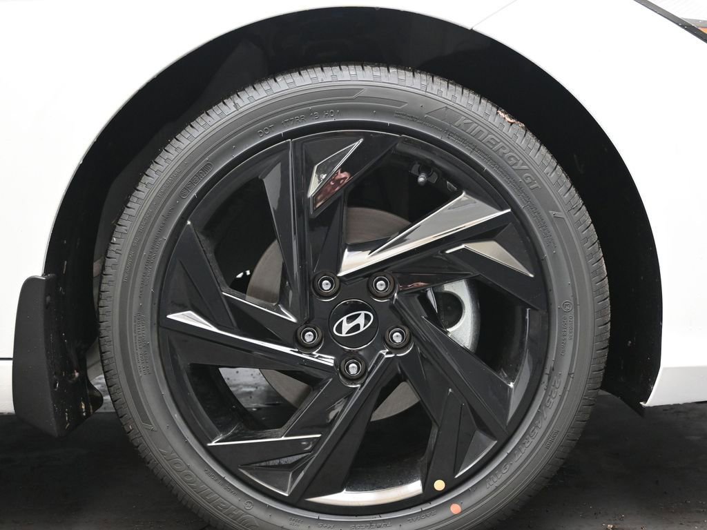 New 2026 Hyundai Elantra Sport image 10