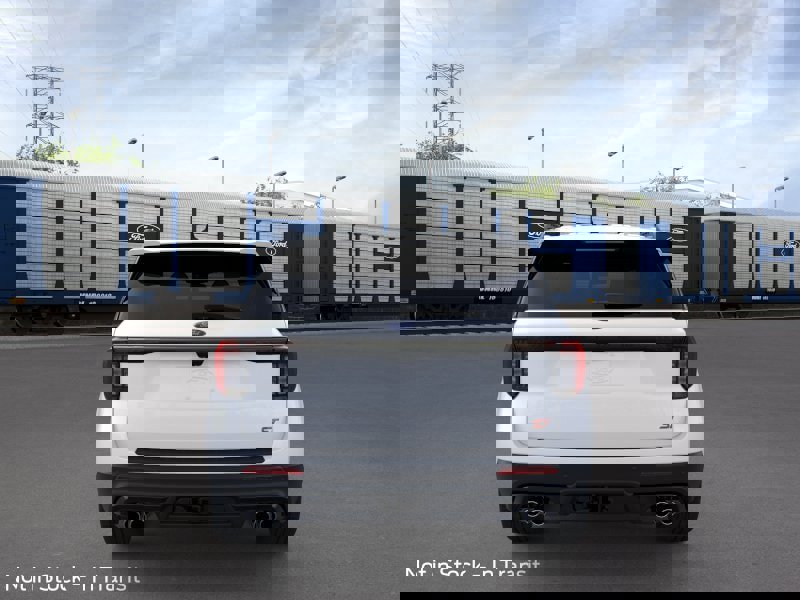New 2026 Ford Explorer ST image 5