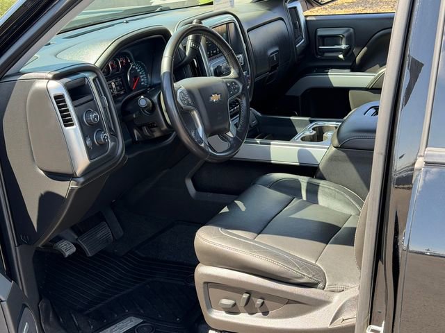 Used 2018 Chevrolet Silverado 1500 LTZ Z71 w/ Redline Edition image 11