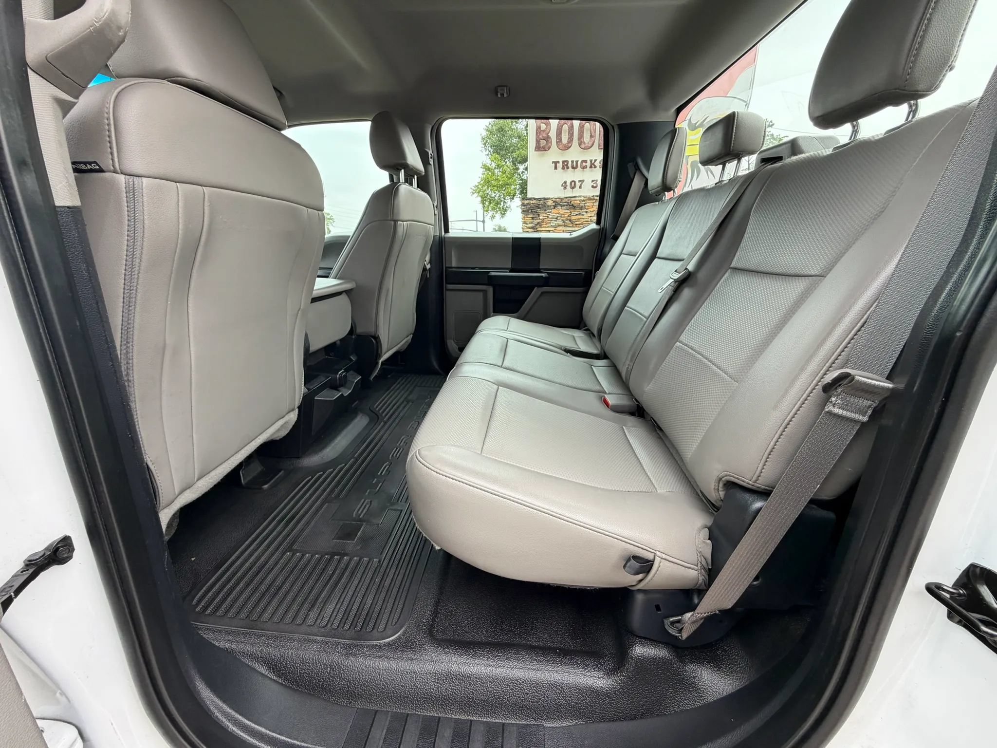 Used 2019 Ford F250 XL w/ Power Equipment Group AWD/4WD image 26