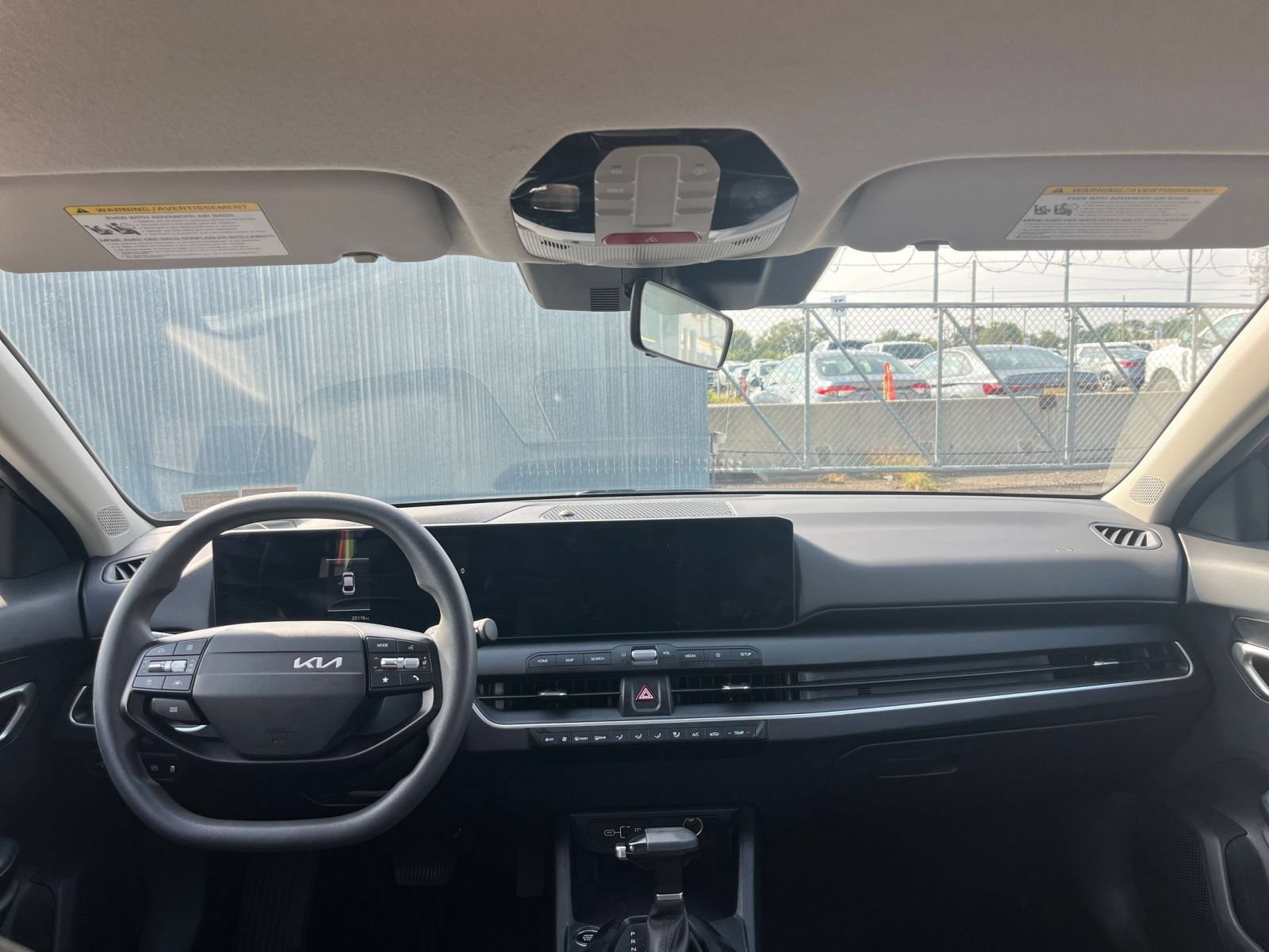 Used 2026 Kia K4 FWD image 32