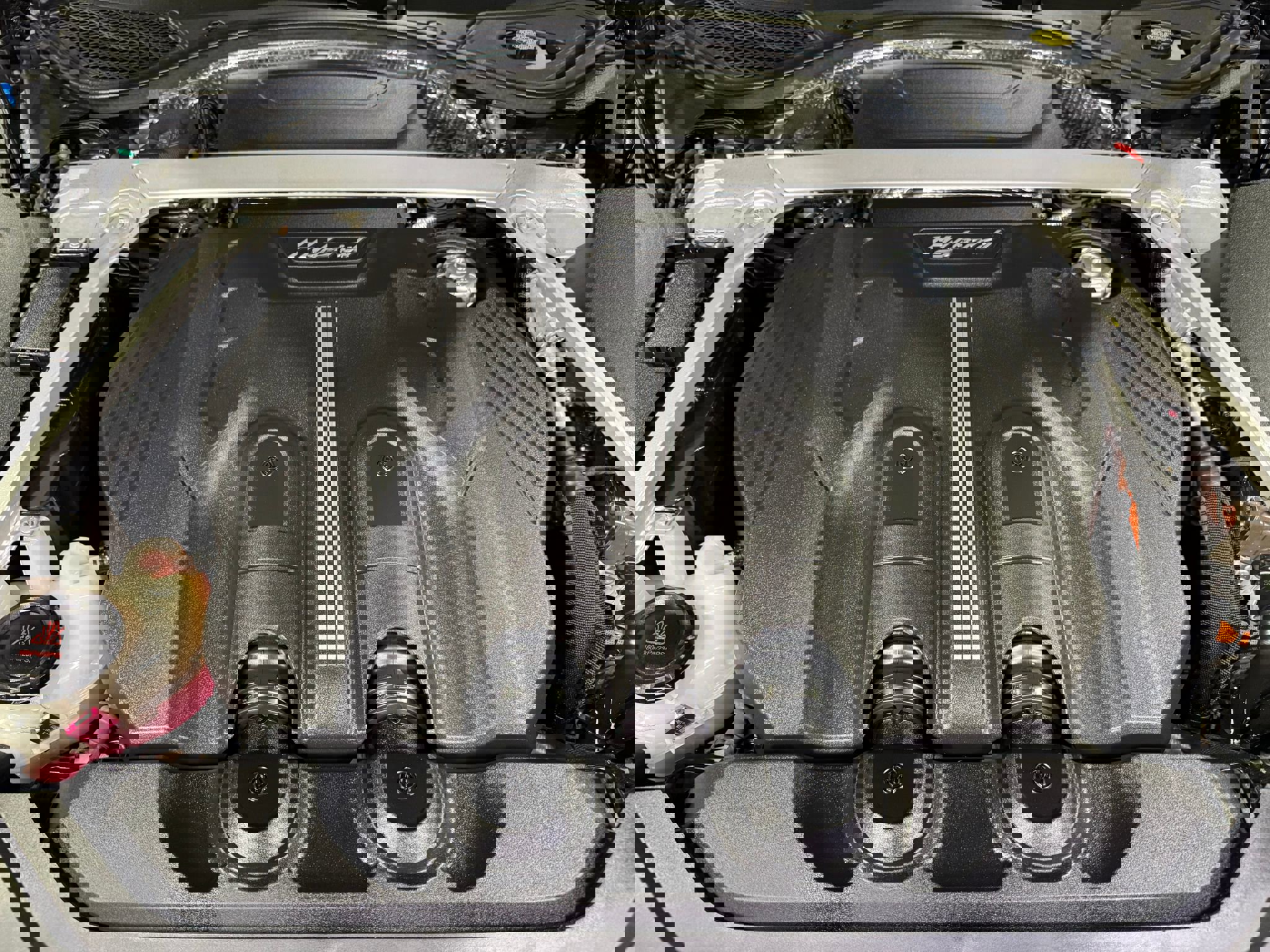 Used 2022 Bentley Flying Spur Plug-In Hybrid image 48