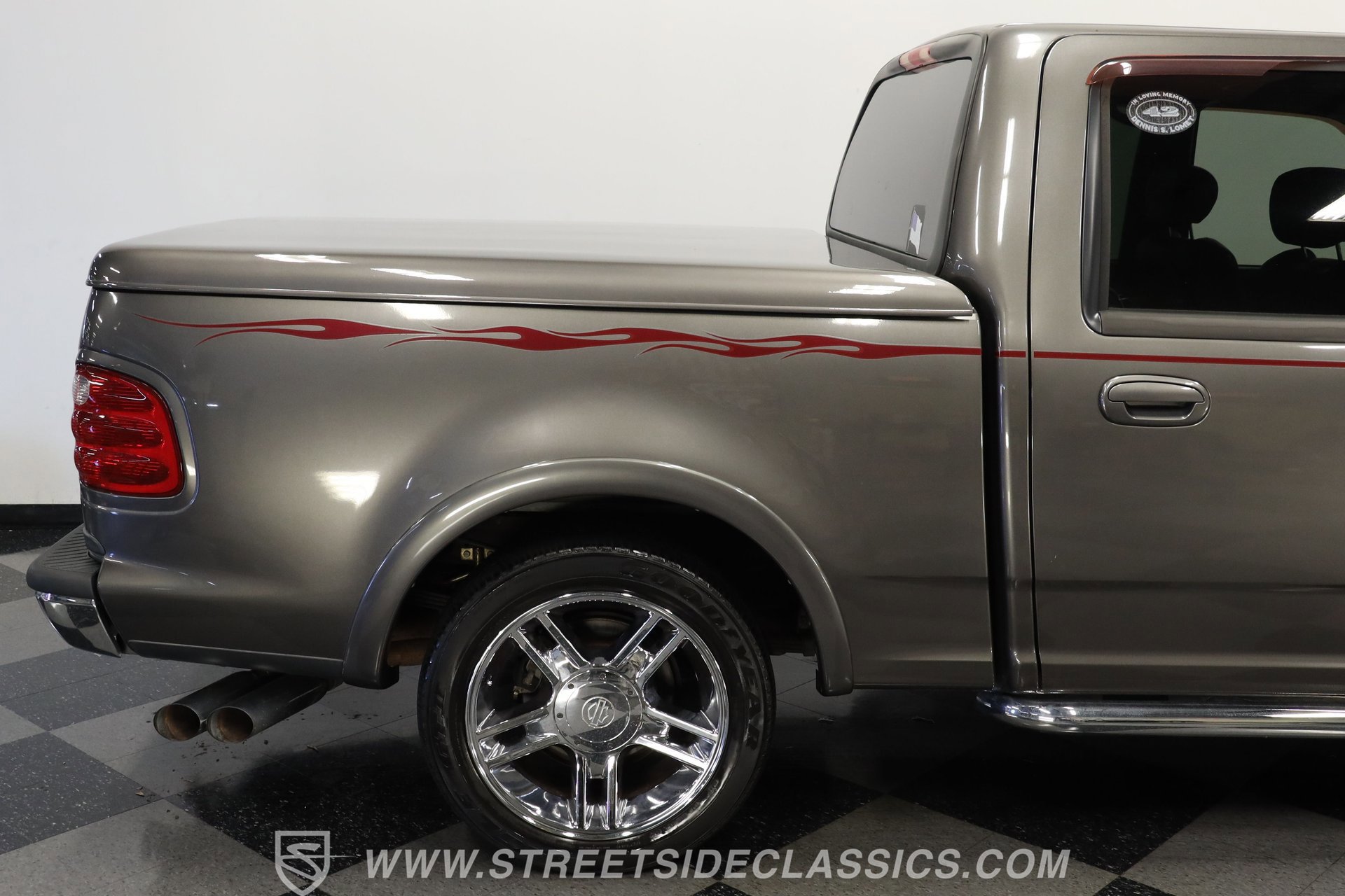 Used 2002 Ford F150 Harley-Davidson RWD image 27