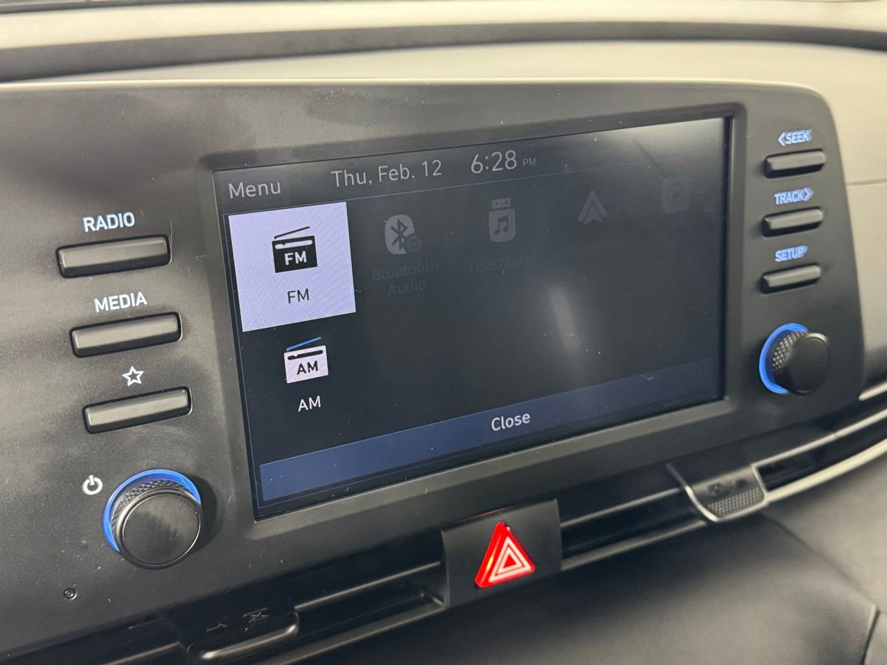 Used 2025 Hyundai Elantra Sport image 13