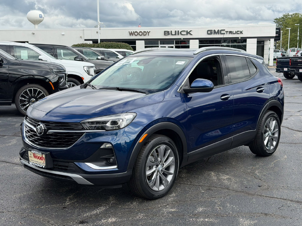 Certified 2023 Buick Encore GX Essence w/ Experience Buick Package FWD image 2