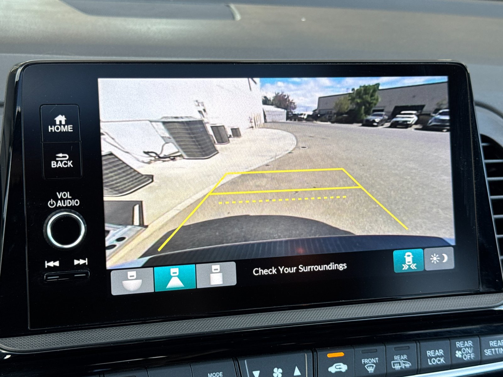 Used 2025 Honda Odyssey Sport-L image 23