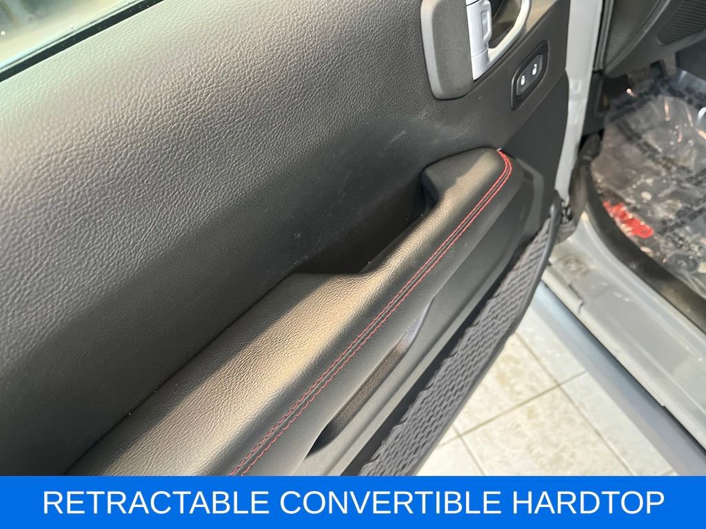 Used 2020 Jeep Wrangler Unlimited Rubicon w/ Dual Top Group image 14