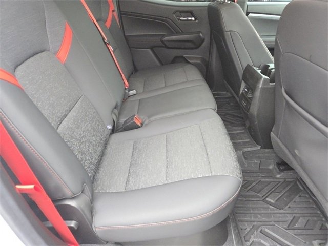 Used 2023 Chevrolet Colorado Z71 w/ Z71 Convenience Package 2 image 26