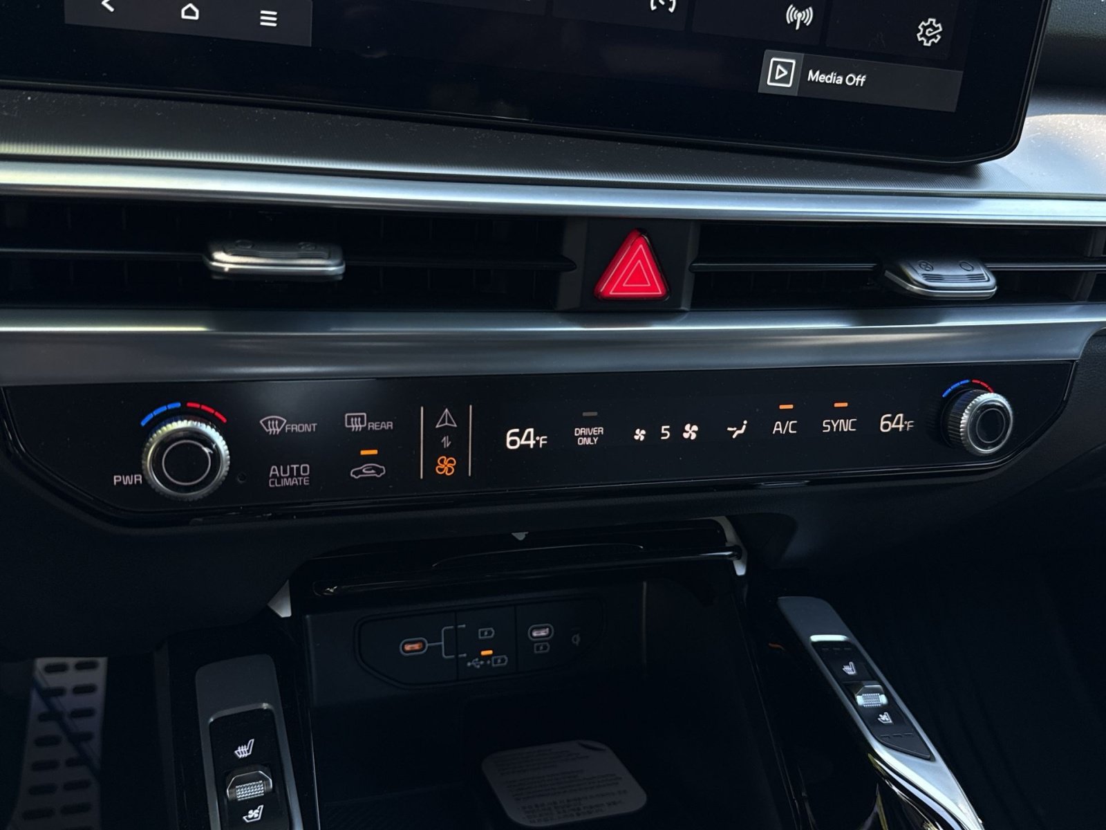 New 2026 Kia Sorento SX Prestige AWD/4WD image 28