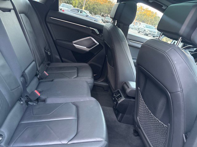 Used 2024 Audi Q3 2.0T Premium image 12