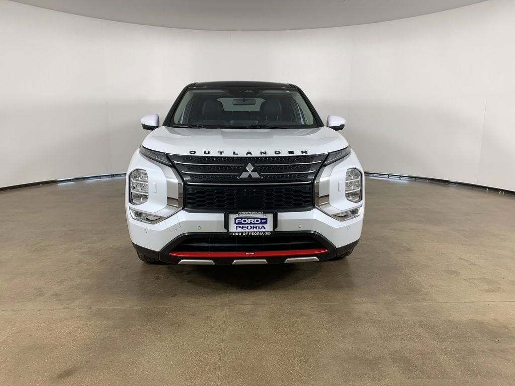 Used 2024 Mitsubishi Outlander Ralliart image 3