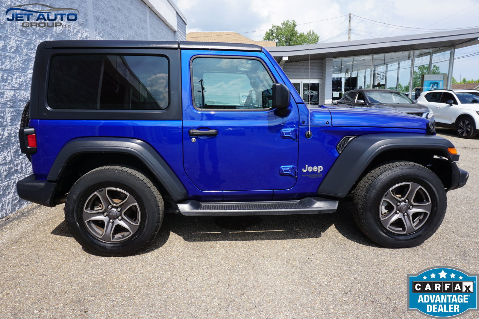 Used 2018 Jeep Wrangler Sport AWD/4WD image 6