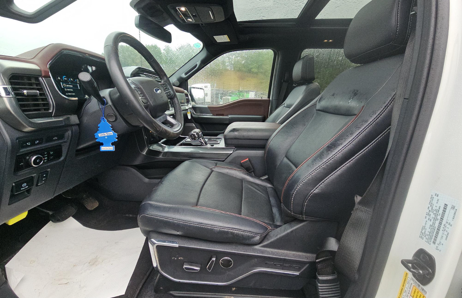 Used 2023 Ford F150 Lariat w/ Equipment Group 502A High AWD/4WD image 8