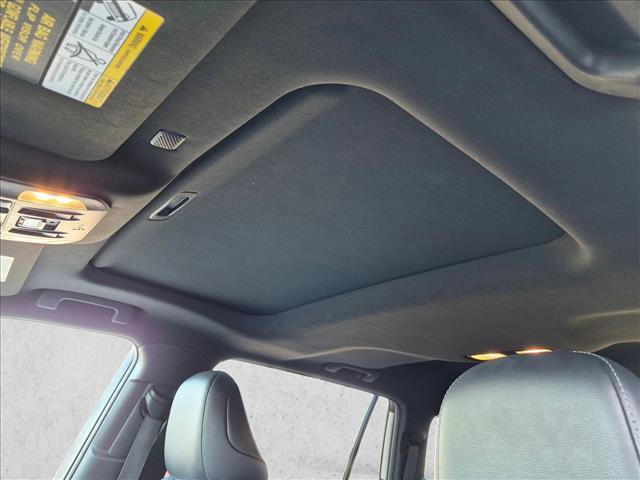 Used 2021 Toyota Highlander XSE FWD image 16