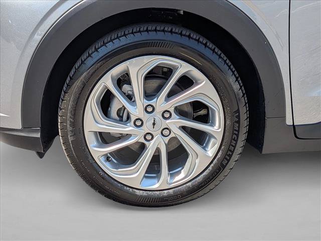 New 2027 Chevrolet Bolt LT w/ Comfort Package FWD image 10
