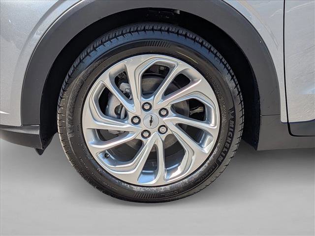 New 2027 Chevrolet Bolt LT w/ Comfort Package FWD image 10