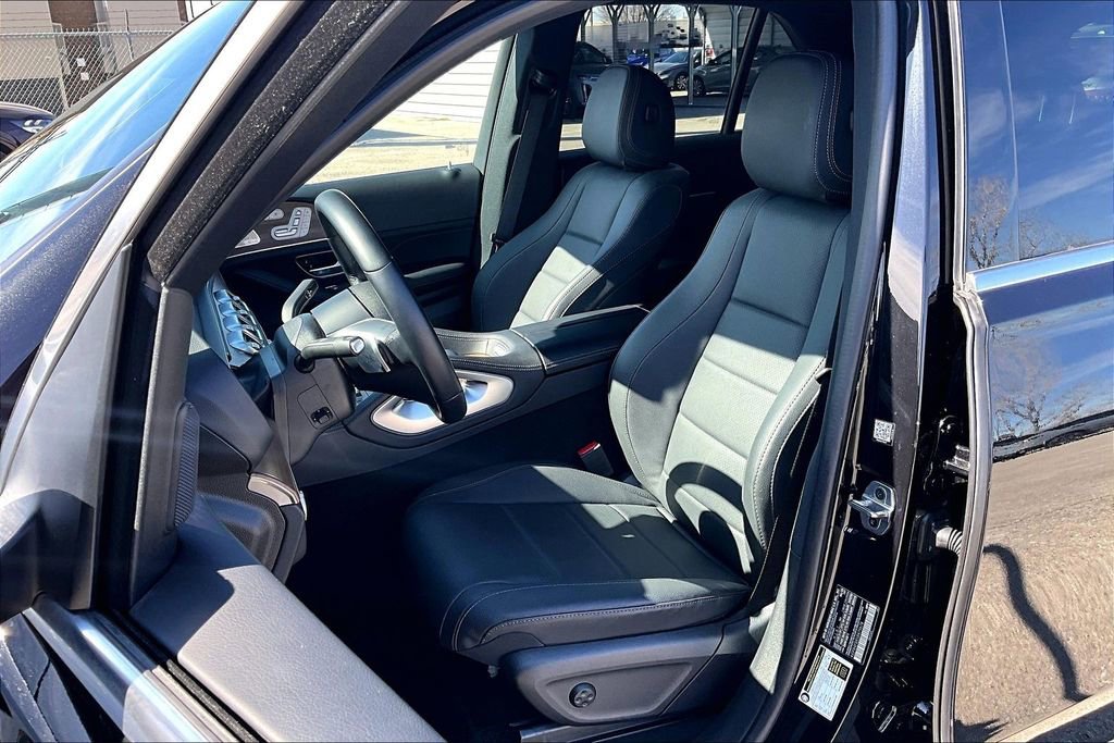 Used 2025 Mercedes-Benz GLE 350 4MATIC image 36