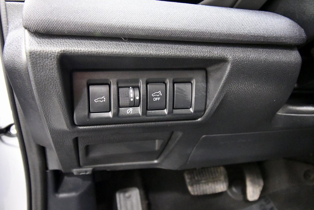 Used 2022 Subaru Outback Premium image 20