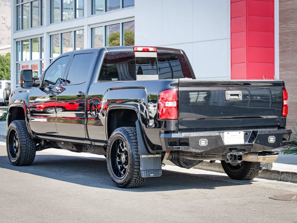 Used 2019 GMC Sierra 3500 Denali w/ Duramax Plus Package AWD/4WD image 6