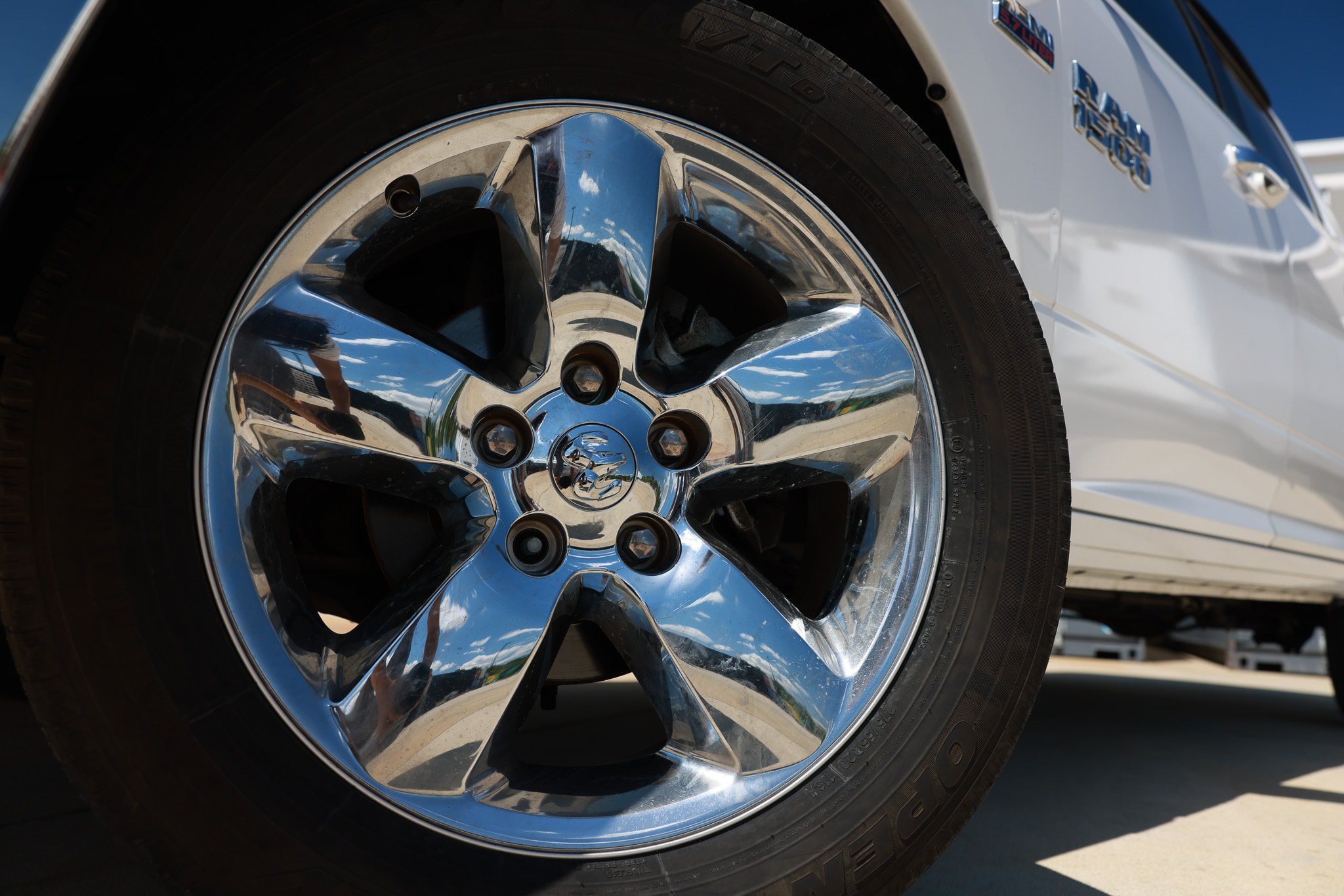 Used 2018 RAM 1500 Big Horn AWD/4WD image 36