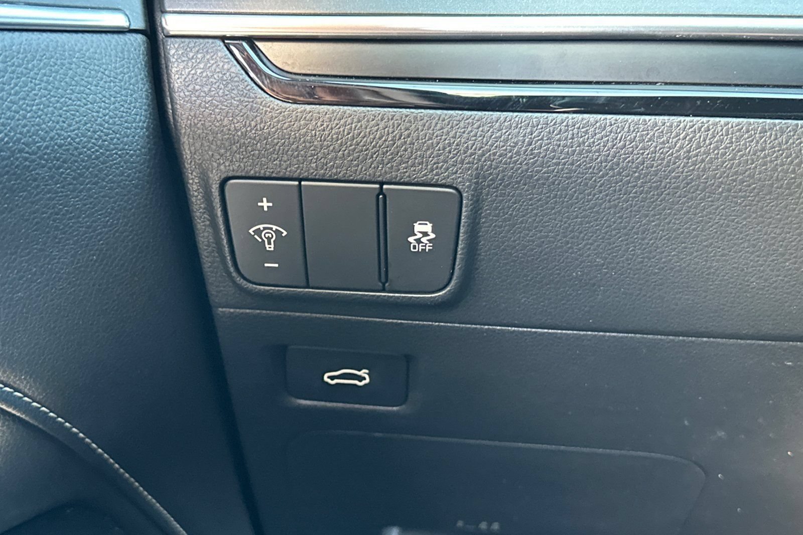 Certified 2025 Kia K5 GT-Line w/ GT-Line Premium Package FWD image 29