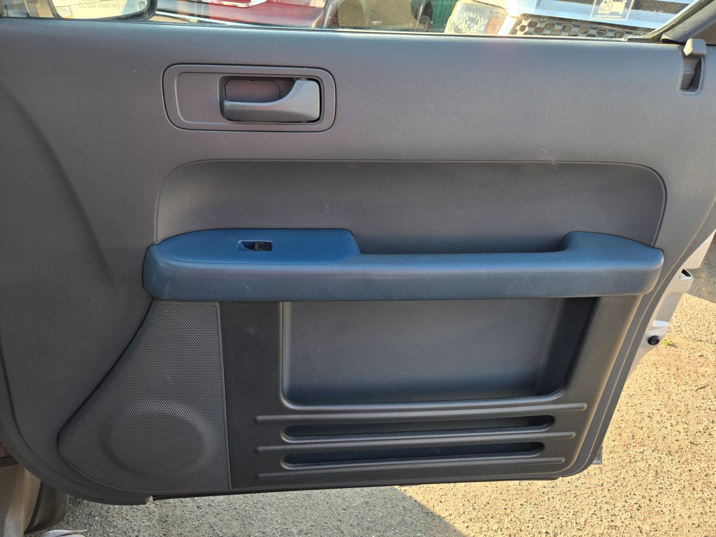 Used 2004 Honda Element EX image 14