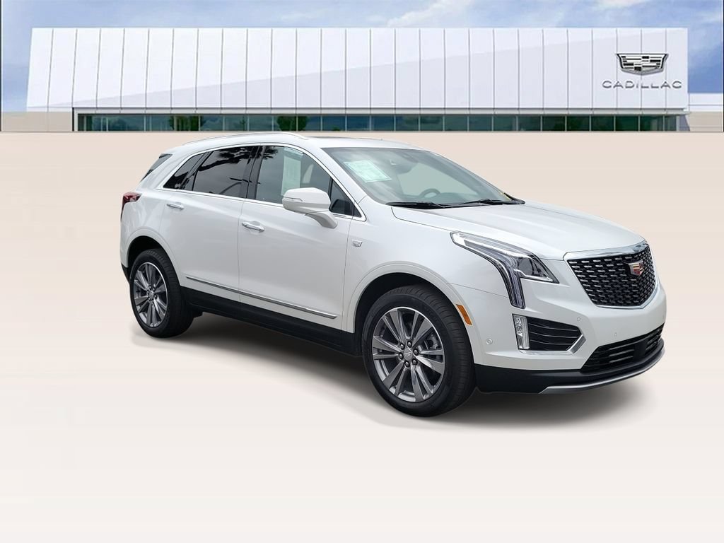 Used 2026 Cadillac XT5 Premium Luxury w/ Driver Assist Package FWD image 2